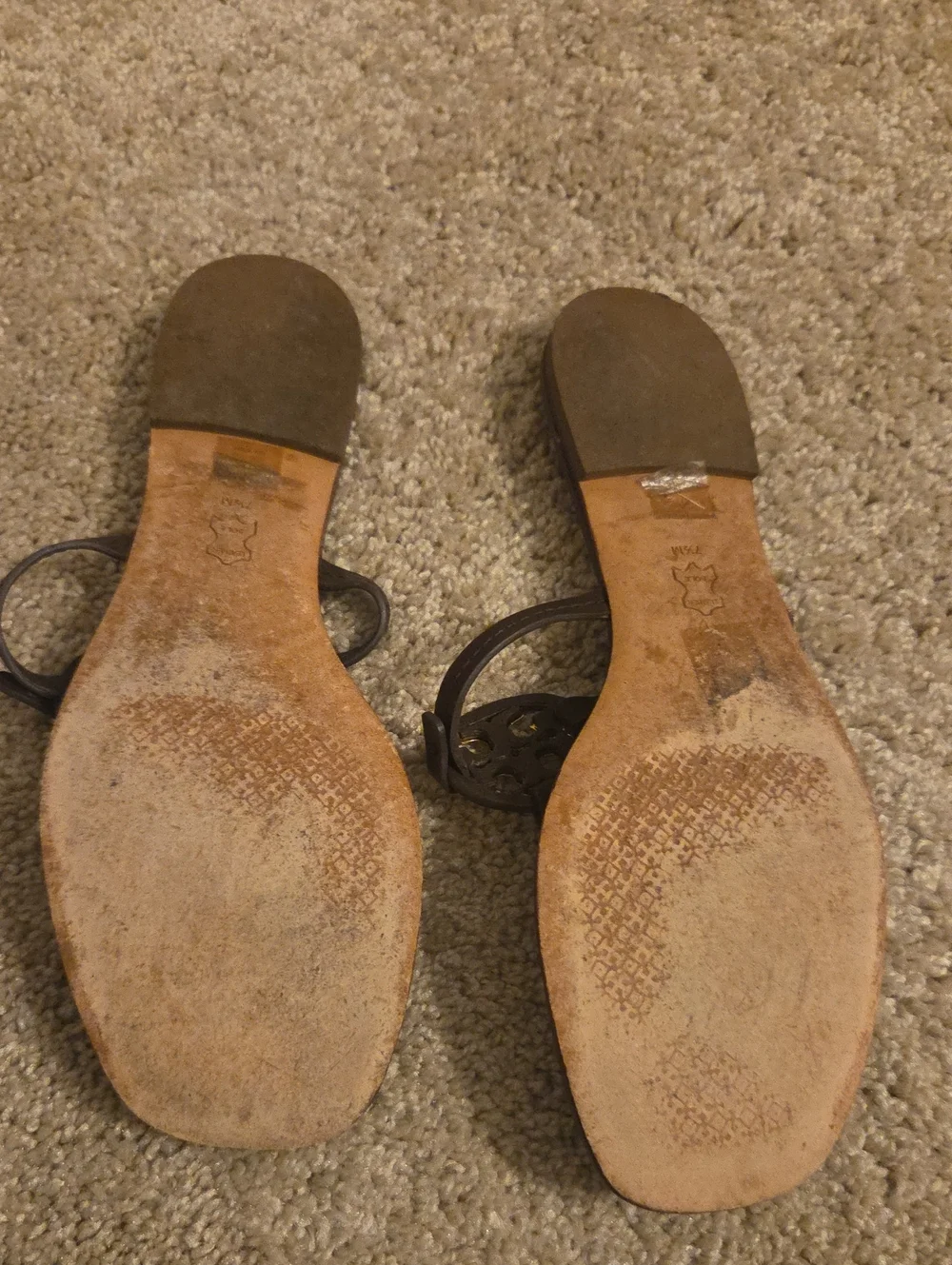 Tory Burch Mini Miller Brown Leather Logo Thong Sandals with Gold Accent 7.5